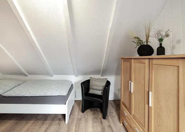 Holiday home - Haus - Airport 2